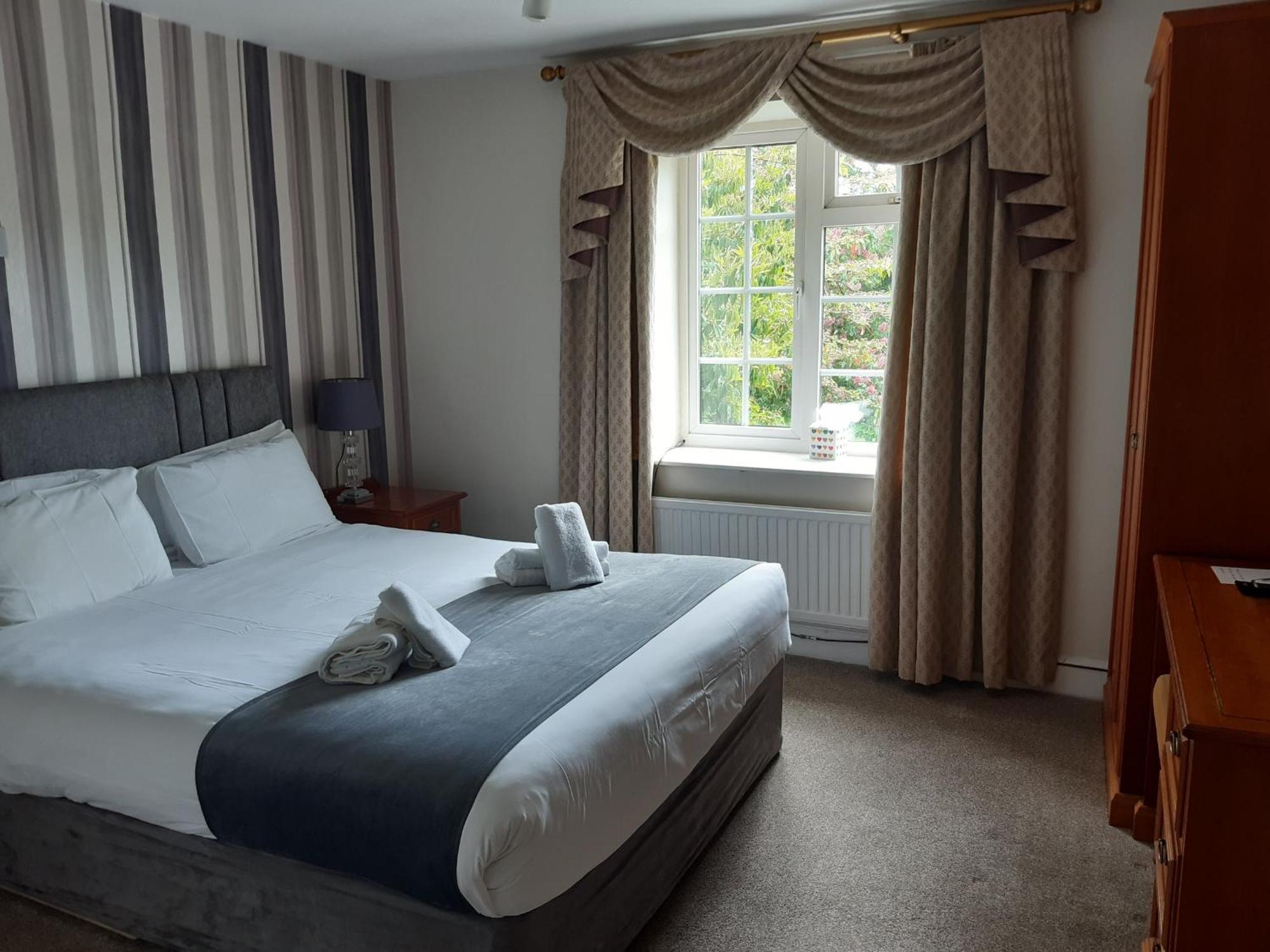 East Ayton Hotel, Hotel 3*